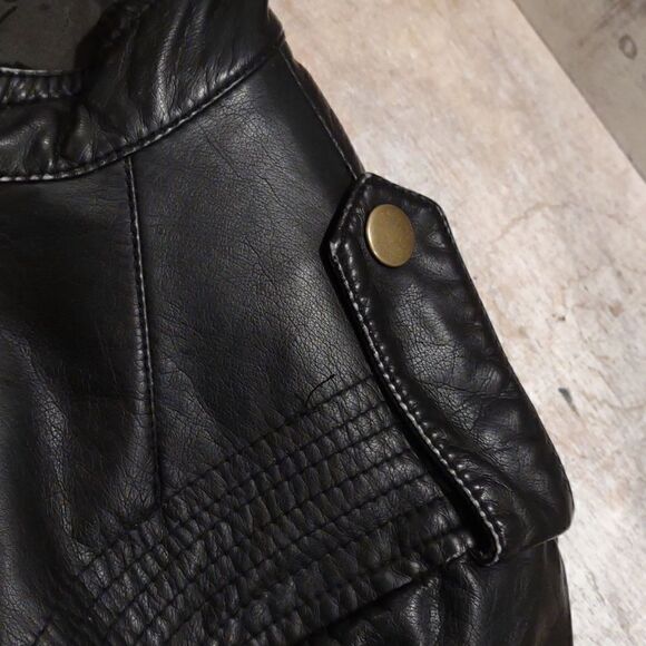 ANA Vegan Leather Jacket Size Medium NWT - Picture 4 of 6